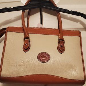 Dooney & Bourke Purse